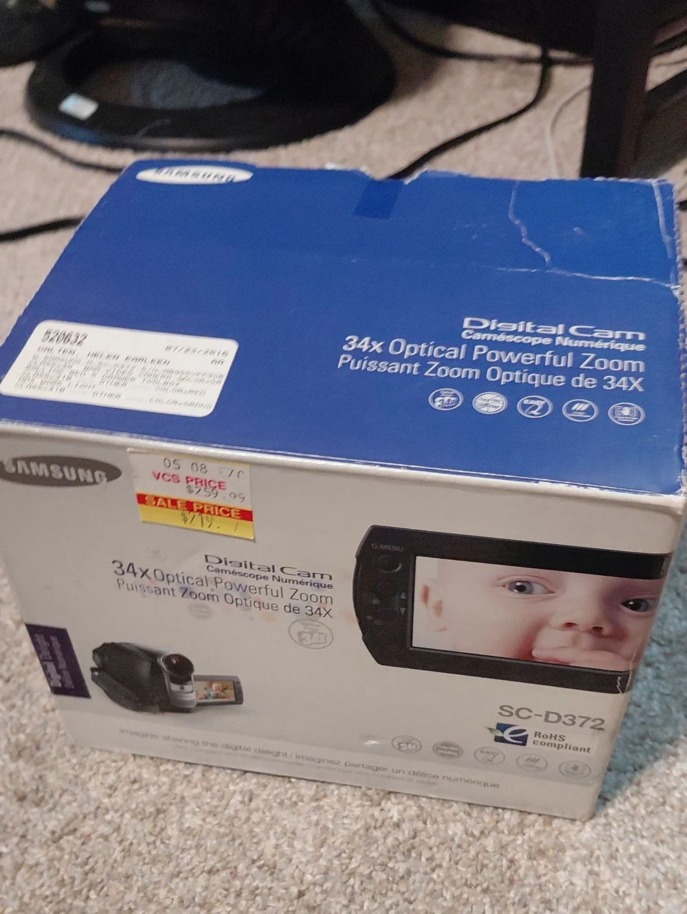 Samsung SC-D372 Camera Box in Blue and White
